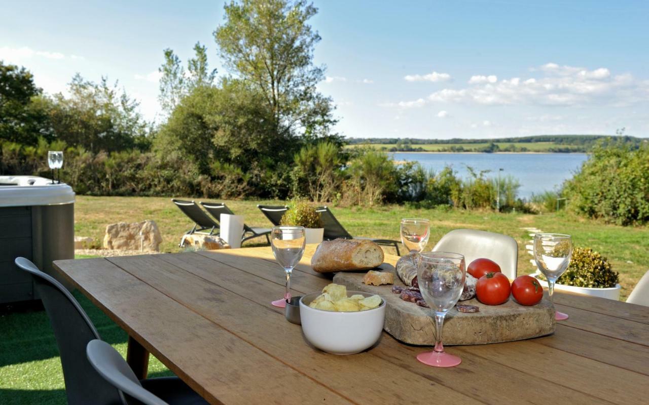 Holiday home Domaine Du Charouzech Salles-Curan